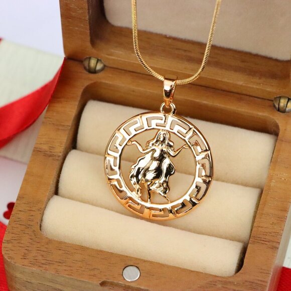 "Virgo Zodiac Pendant in Elegant Rose Gold with Fine Brass Craftwork, XPPT1333 - Picture 7 of 13